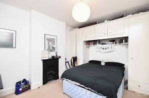 Bedroom- click for photo gallery